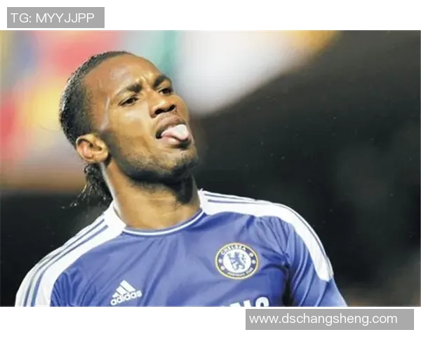 揭秘超级犯规足球明星他们的争议瞬间与职业生涯